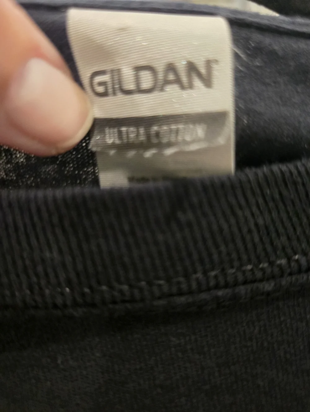 Gildan Black Crewneck Sweatshirt - Picture 3 of 4